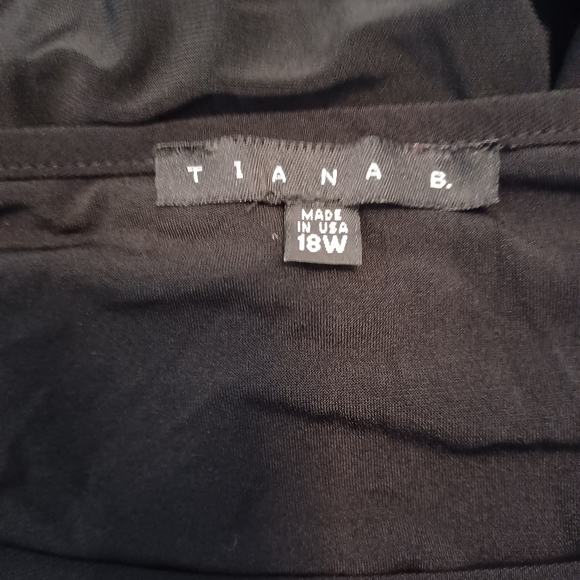 Tiana B. Black Pullover Dress - Picture 5 of 6